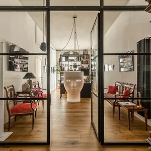 La Design.ata Experience Rom
