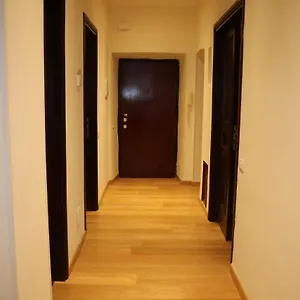 R.t. House's Rom