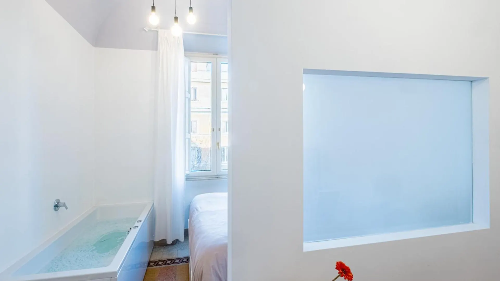 *** Guest house My Tiny Home Alchemy Rome Italy